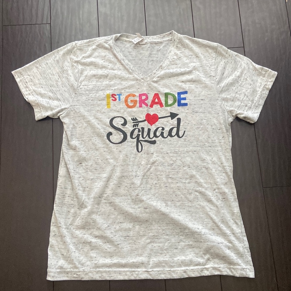 1st grade squad women’s teacher t-shirt in heather gray size M EUC